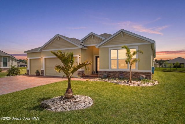 5285 2nd Manor, Vero Beach, FL 32968