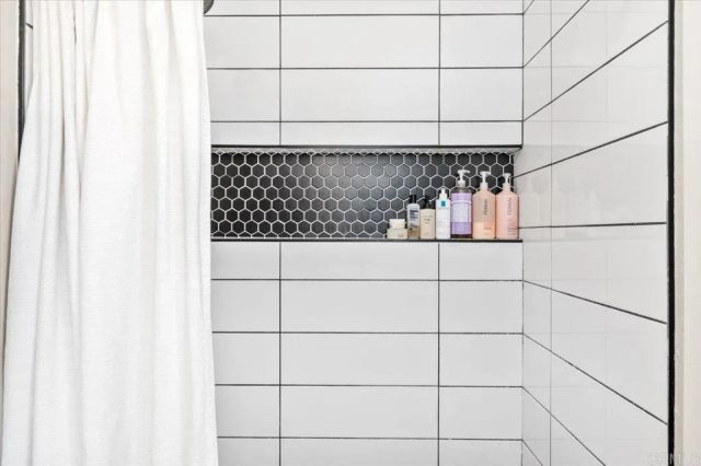 4142 Alana Circle, Oceanside, CA 92056