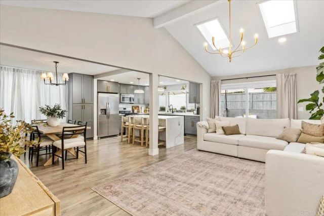 4142 Alana Circle, Oceanside, CA 92056