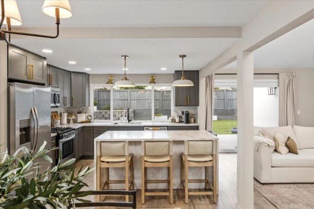 4142 Alana Circle, Oceanside, CA 92056