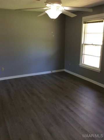 869 Queensbury Drive, Montgomery, AL 36116
