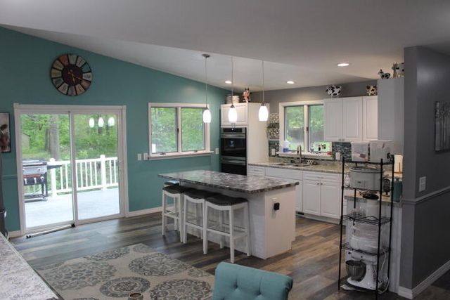1225 102nd Avenue, Plainwell, MI 49080