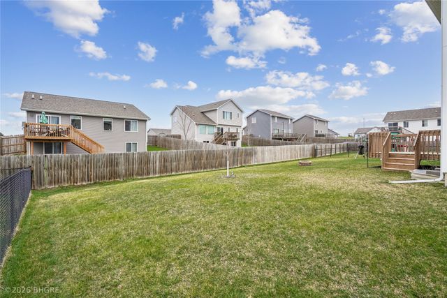 2310 Windcrest Drive, Granger, IA 50109