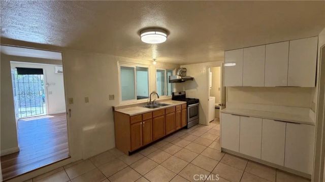 8169 Blewett, Rosemead, CA 91770