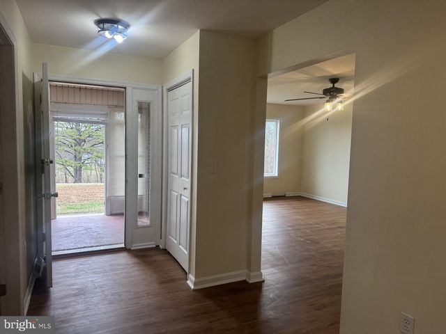 58 WEBER LN, Berkeley Springs, WV 25411