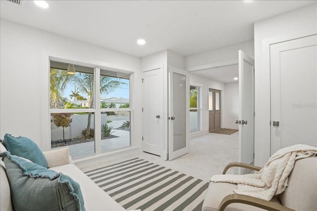 618 GLADSTONE LANE, Holmes Beach, FL 34217