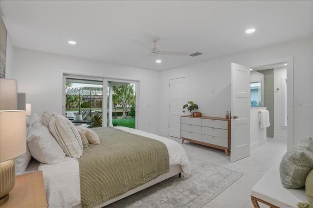 618 GLADSTONE LANE, Holmes Beach, FL 34217