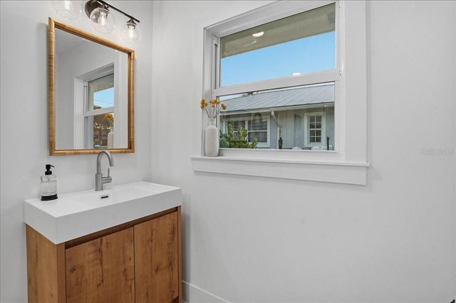 618 GLADSTONE LANE, Holmes Beach, FL 34217