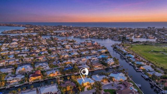 618 GLADSTONE LANE, Holmes Beach, FL 34217