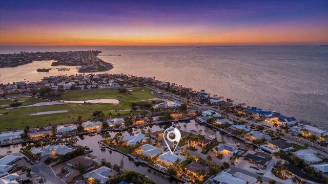 618 GLADSTONE LANE, Holmes Beach, FL 34217
