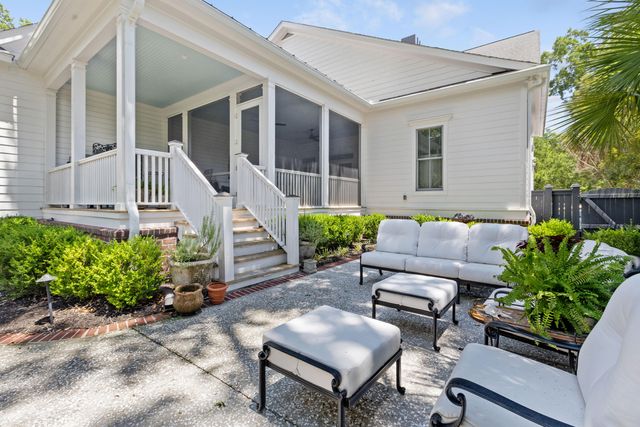 131 Balfour Drive, Daniel Island, SC 29492