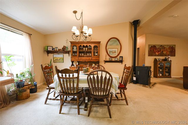 20564 E Dixie Parkway, Tahlequah, OK 74464