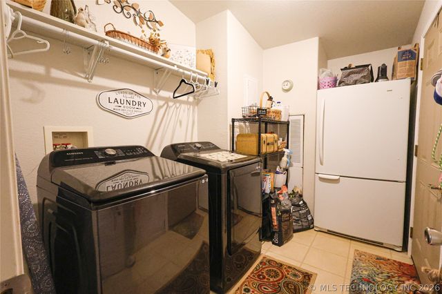 20564 E Dixie Parkway, Tahlequah, OK 74464