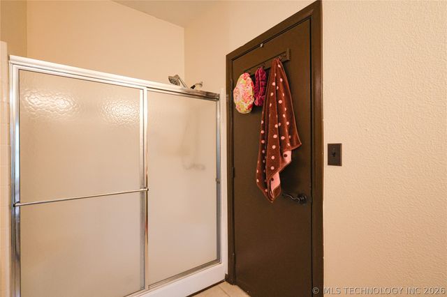 20564 E Dixie Parkway, Tahlequah, OK 74464