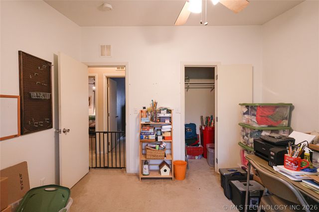20564 E Dixie Parkway, Tahlequah, OK 74464