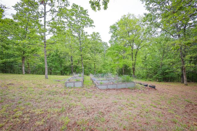 20564 E Dixie Parkway, Tahlequah, OK 74464