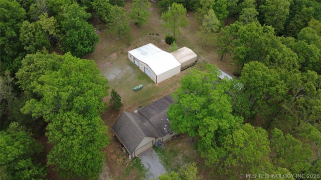 20564 E Dixie Parkway, Tahlequah, OK 74464