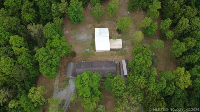 20564 E Dixie Parkway, Tahlequah, OK 74464