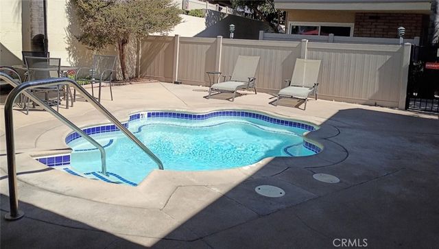 2473 Loma Vista, Pasadena, CA 91104
