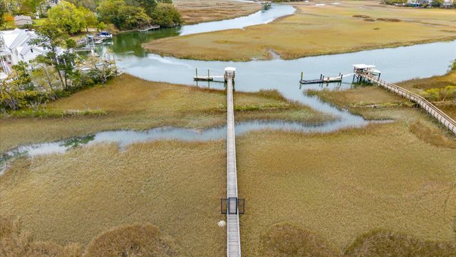 116 Antilles Circle, Charleston, SC 29492