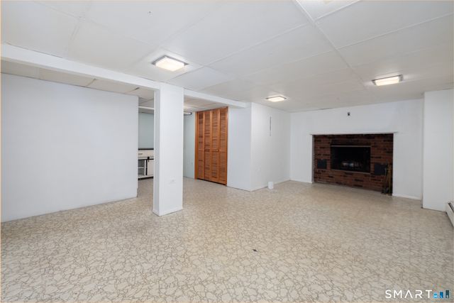 25 Lynn Avenue, Plymouth, CT 06786