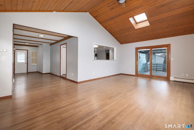 25 Lynn Avenue, Plymouth, CT 06786