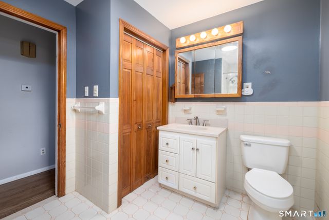 25 Lynn Avenue, Plymouth, CT 06786