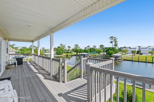 124 Elm Lane, Pass Christian, MS 39571
