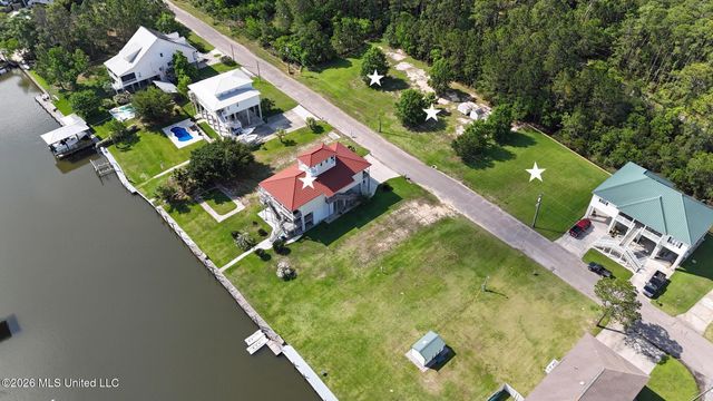 124 Elm Lane, Pass Christian, MS 39571