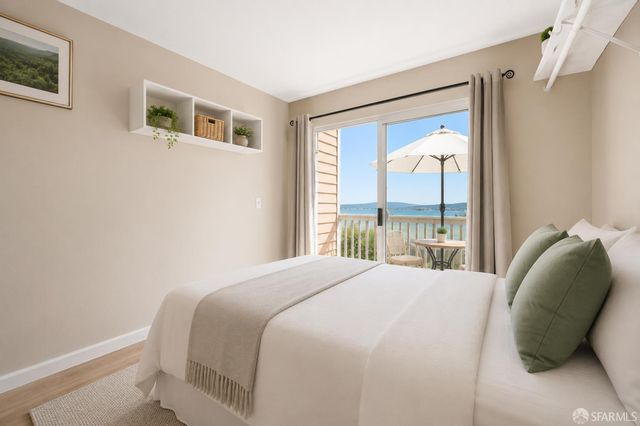 182 Jerrold Avenue, San Francisco, CA 94124