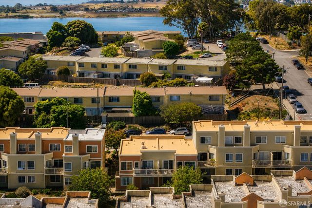 182 Jerrold Avenue, San Francisco, CA 94124