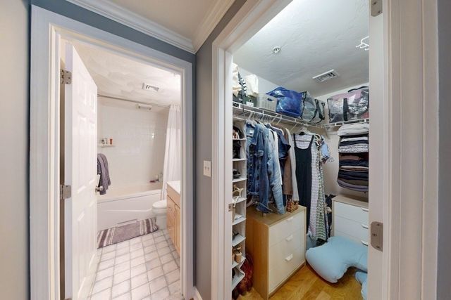 215 Harvard 19, Medford, MA 02155