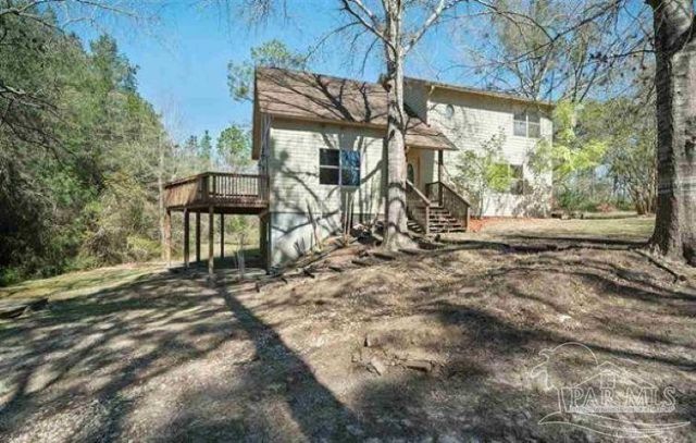 9543 Quiet Creek Rd, Milton, FL 32570