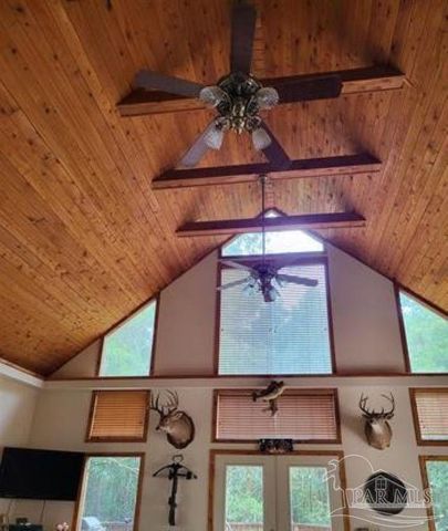 9543 Quiet Creek Rd, Milton, FL 32570