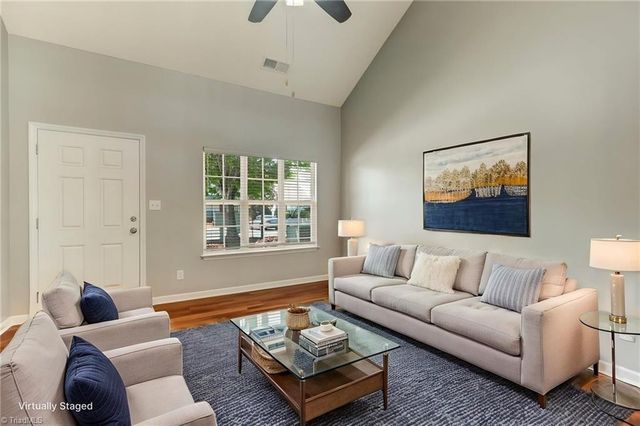 3 Tannenbaum Circle, Greensboro, NC 27410