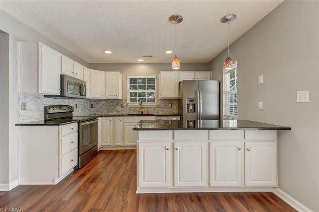 3 Tannenbaum Circle, Greensboro, NC 27410