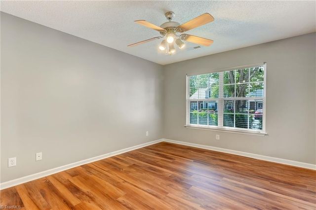 3 Tannenbaum Circle, Greensboro, NC 27410