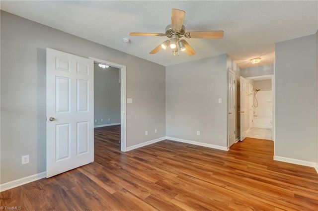 3 Tannenbaum Circle, Greensboro, NC 27410