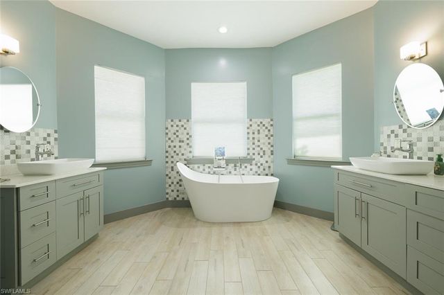 2532 SW 25th AVE, Cape Coral, FL 33914