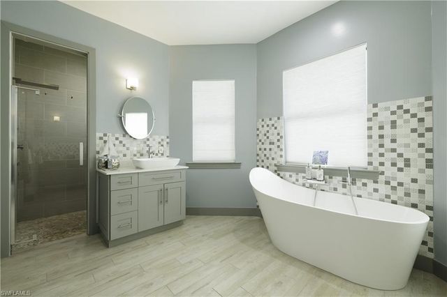 2532 SW 25th AVE, Cape Coral, FL 33914