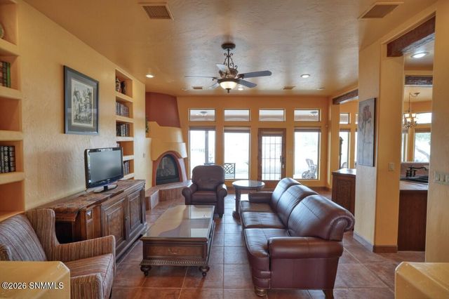 4930 Cripple Creek Road, Las Cruces, NM 88011