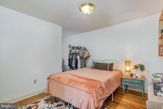 10 W POMFRET ST, Carlisle, PA 17013