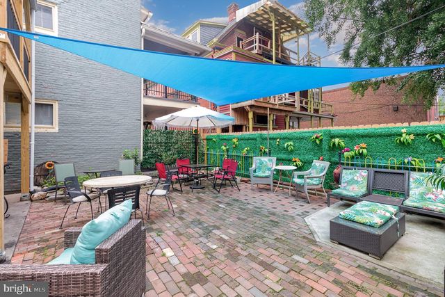 10 W POMFRET ST, Carlisle, PA 17013