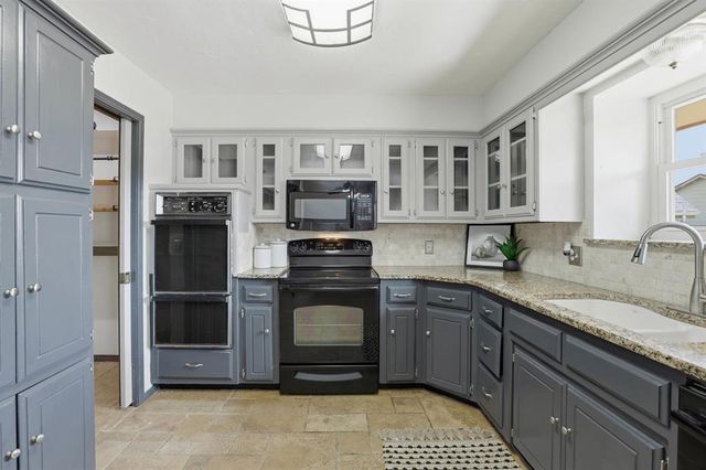 7206 Skylark Court, Oklahoma City, OK 73162