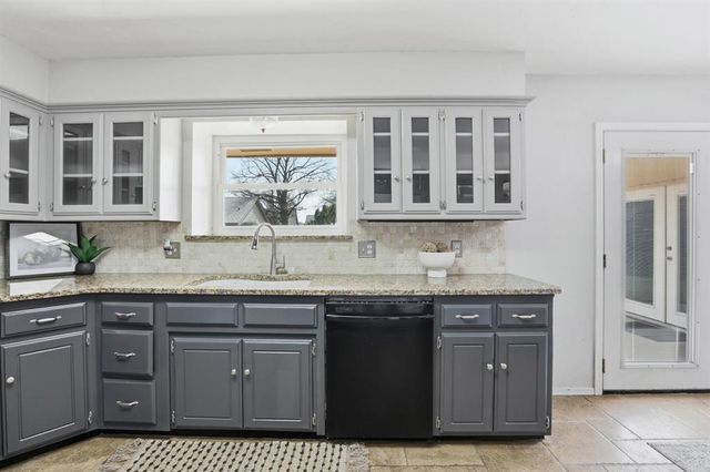 7206 Skylark Court, Oklahoma City, OK 73162