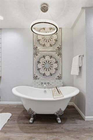 7206 Skylark Court, Oklahoma City, OK 73162