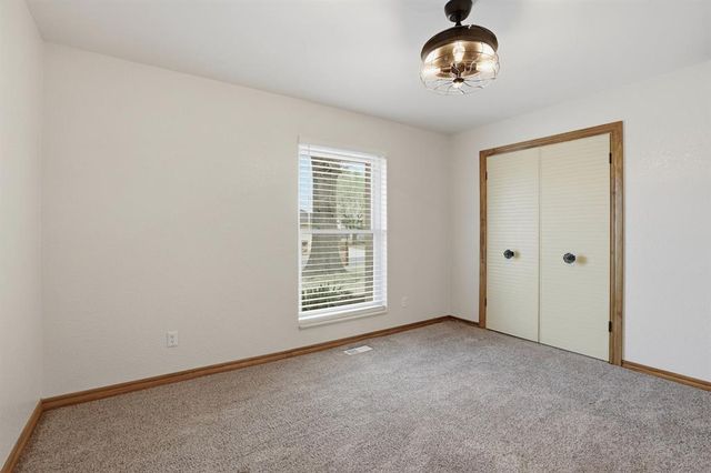 7206 Skylark Court, Oklahoma City, OK 73162