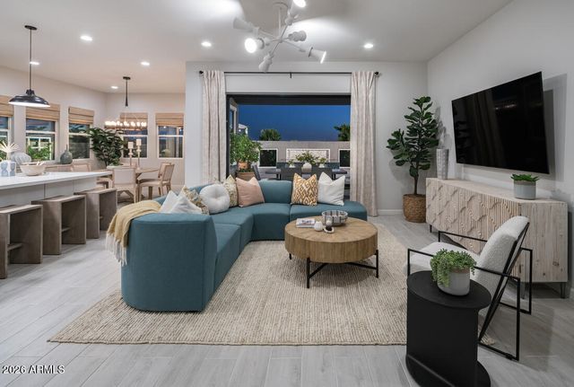 11115 E UTAH Avenue, Mesa, AZ 85212