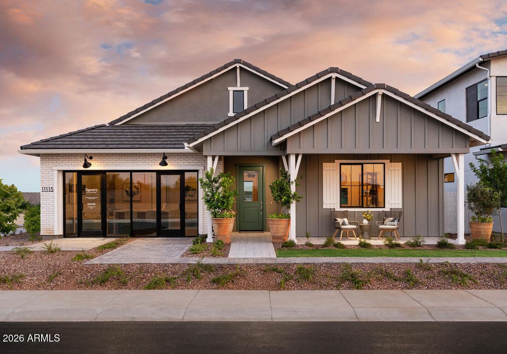 11115 E UTAH Avenue, Mesa, AZ 85212