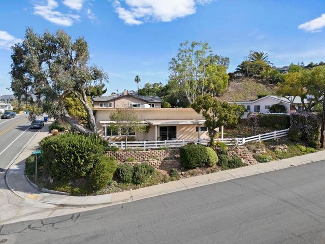 7849 Highwood AVE, La Mesa, CA 91941